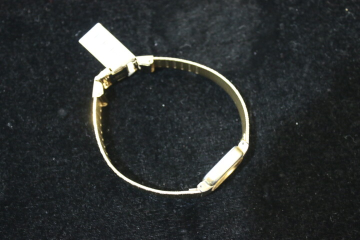 Vintage Seiko Quartz 2Y00 0A90/5A20 Ladies Watch | eBay display picture 1