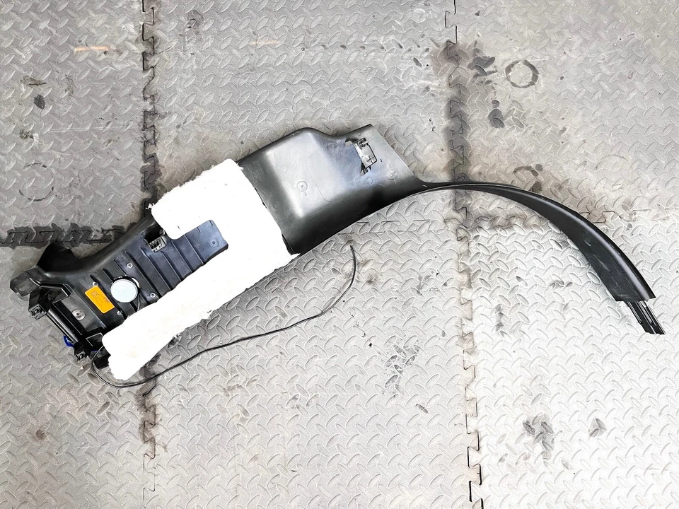 19-23 GMC SIERRA 2500 3500 REAR LEFT SIDE DOOR SILL SCUFF PLATE TRIM COVER OEM - Image 2 of 4