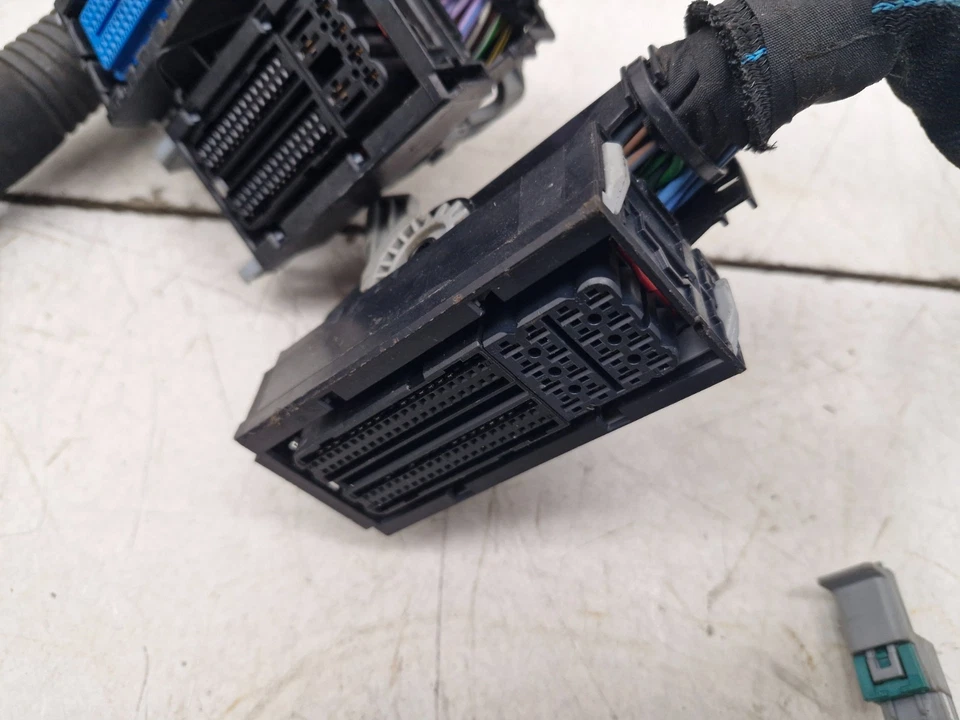 2018 Vauxhall Insignia B MK2 1.6 CDTI Engine Wiring Loom Harness 39134938 - Image 3 of 4