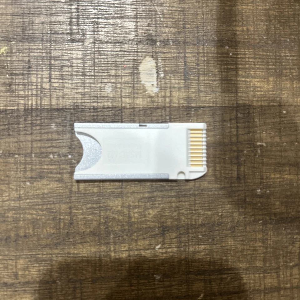 Sony MSAC-M2 Memory Stick To Sony Memory Stick Duo / Pro Duo Card Adapter - Image 2 of 3