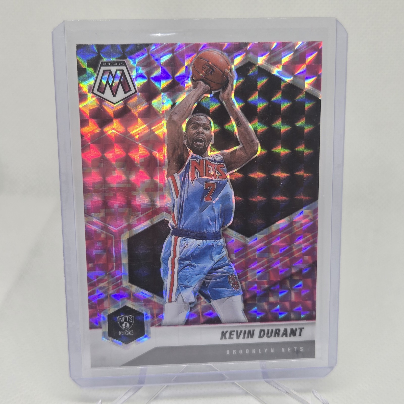 2020-21 Panini Mosaic #7 Kevin Durant Mosaic Camo Pink