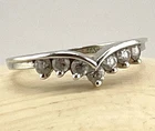 Vintage STERLING SILVER V Shape RING w/CZ’s. size 6.75 - 7 SIGNED GV