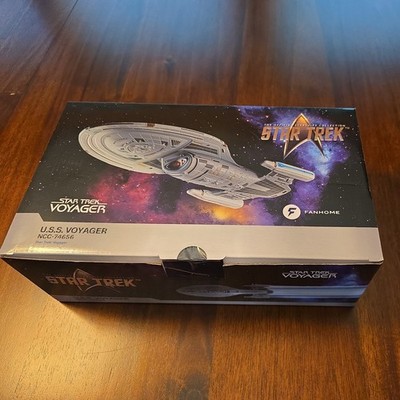 Star Trek Voyager  U.S.S. Voyager NCC-74656   XL Fanhome/Eaglemoss   NEW