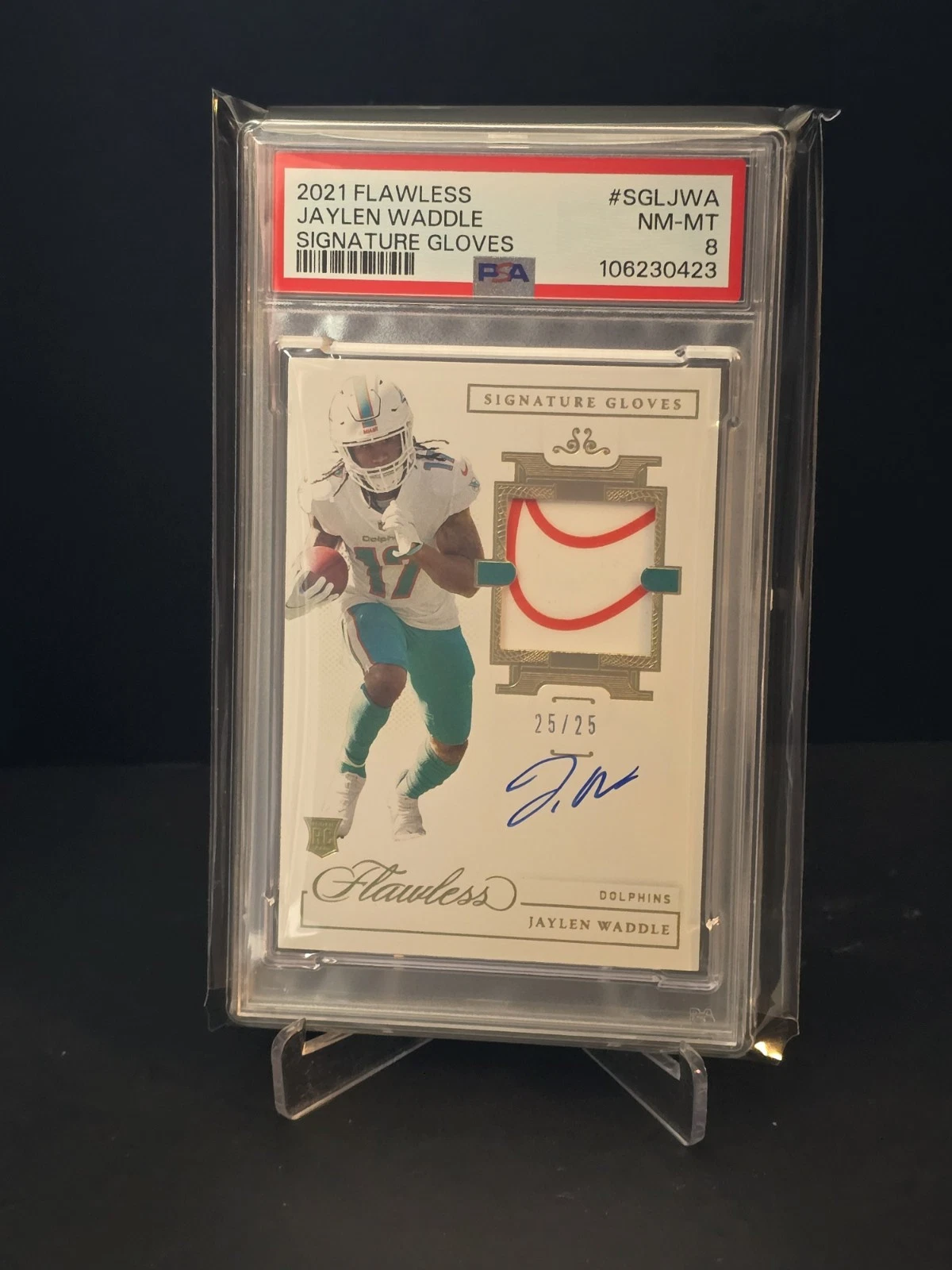 Jaylen Waddle Panini Flawless Signature Gloves #SGLJWA Base