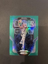 2022 Panini Prizm WNBA #10 Breanna Stewart Far Out Prizms Green