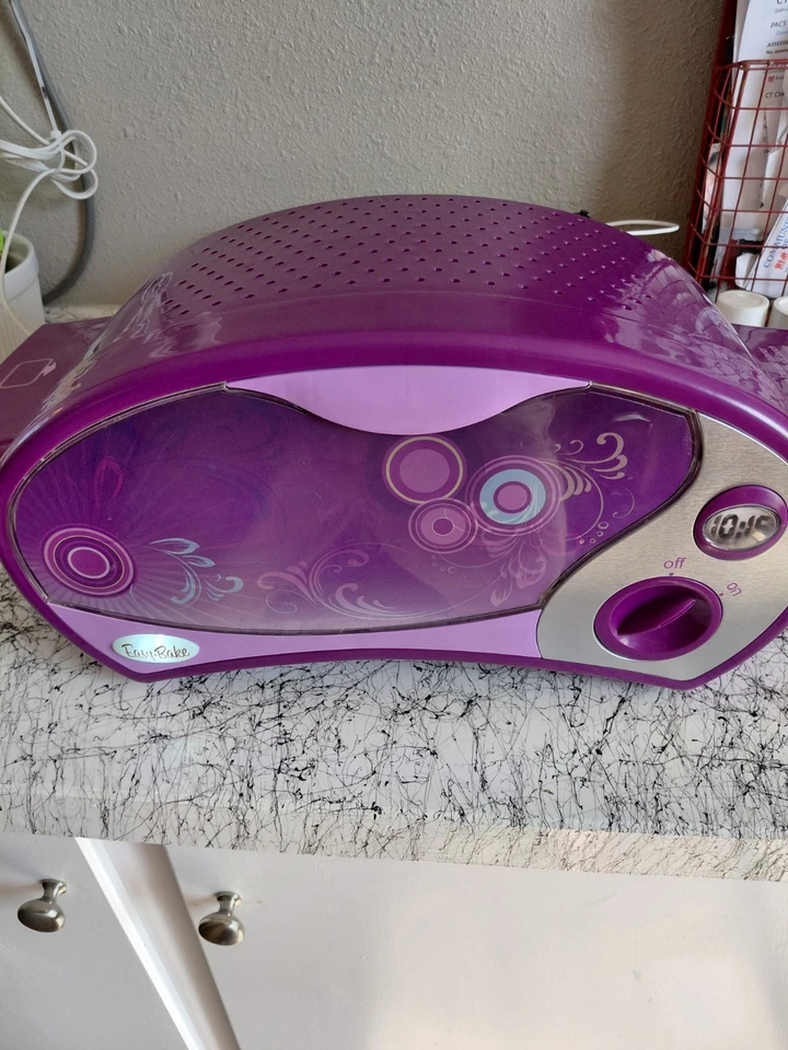 Easy Bake Purple 2013 Ultimate Oven Hasbro, Tested Works, oven only - Image 2 of 4