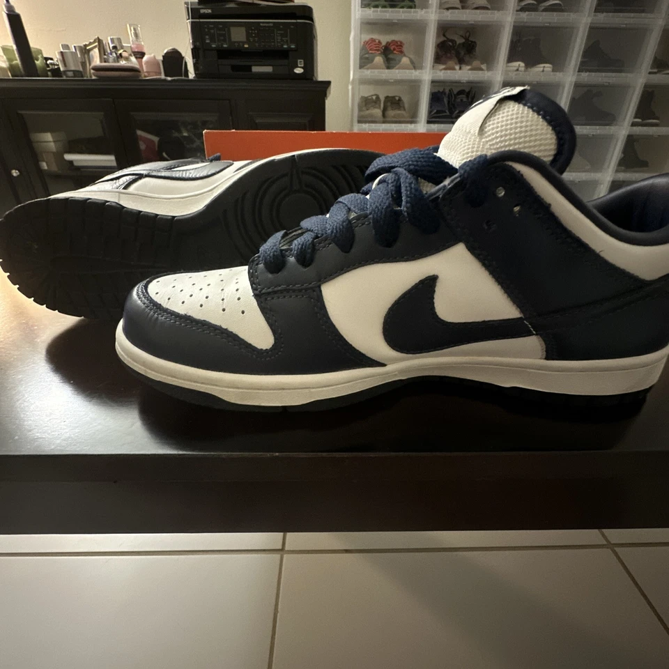 Size 7.5 - Nike Dunk Low Pro White - 304714-142 Pre Owned - Good Condition - Image 3 of 4