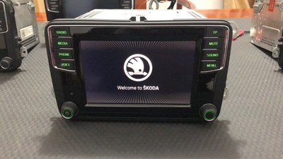 Беспроводной carplay skoda