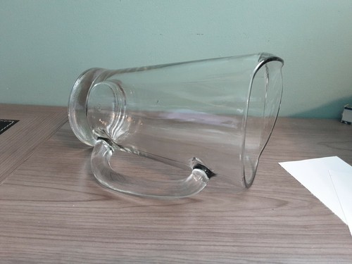 Anchor Hocking #1473 Heavy Duty 55 Oz Glass Beer Wagon Bar Pitcher - Picture 4 of 5
