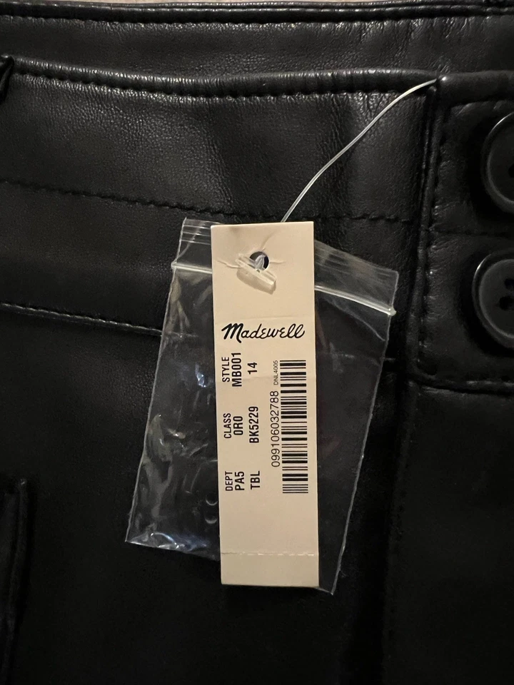 Minifalda negra nueva con etiquetas estilo Y2K Madewell de cuero vegano línea A talla 14 Foto 3 de 4
