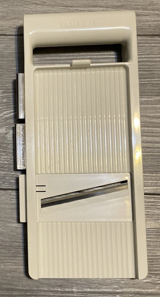 Leifheit Mandoline Adjustable Slicer Shredder Stainless Steel Blades German NICE