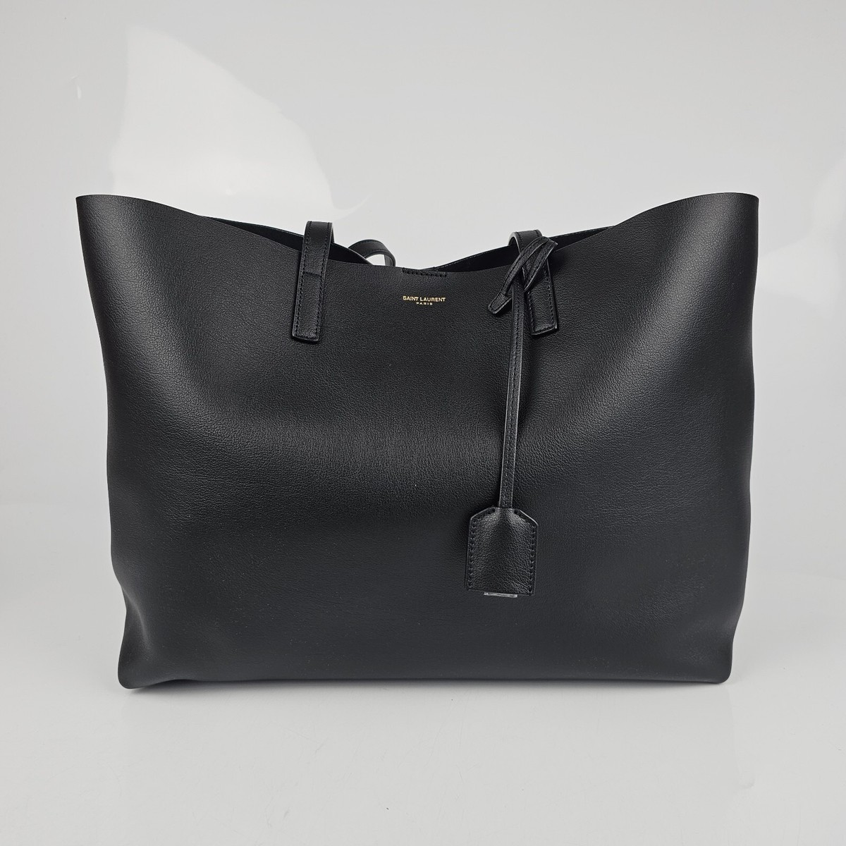 T*i様 SAINT LAURENT ブラック トートバッグ サンローラン トートバッグ オーバーサイズ（ブラッシュド