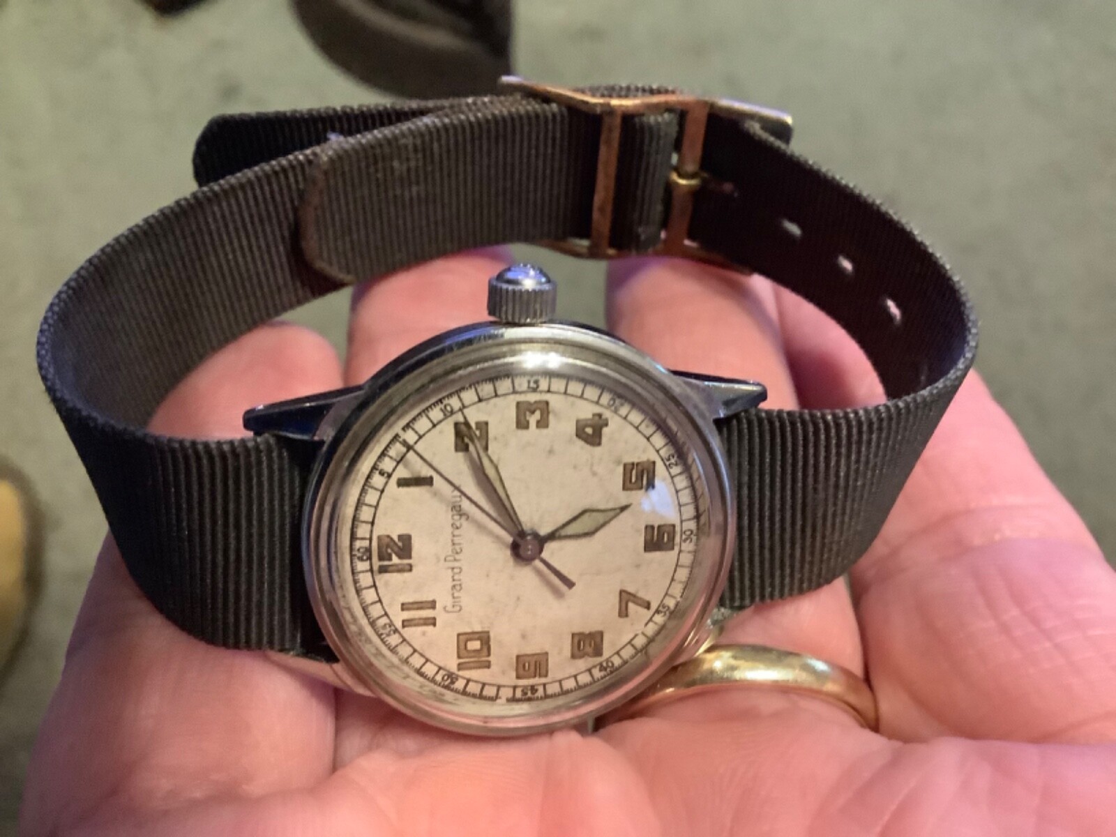 girard perregaux mens wind up watch ww2 type band is army military too