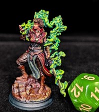Female Warlock Miniature   Hand Painted DnD Sorcerer with Pact Blade 32mm