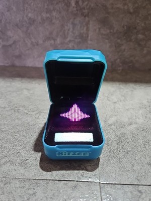 Bitzee, Magicals Interaktives Spielzeug mit 20 Figuren im Inneren, Virtual Friends Neu in OVP