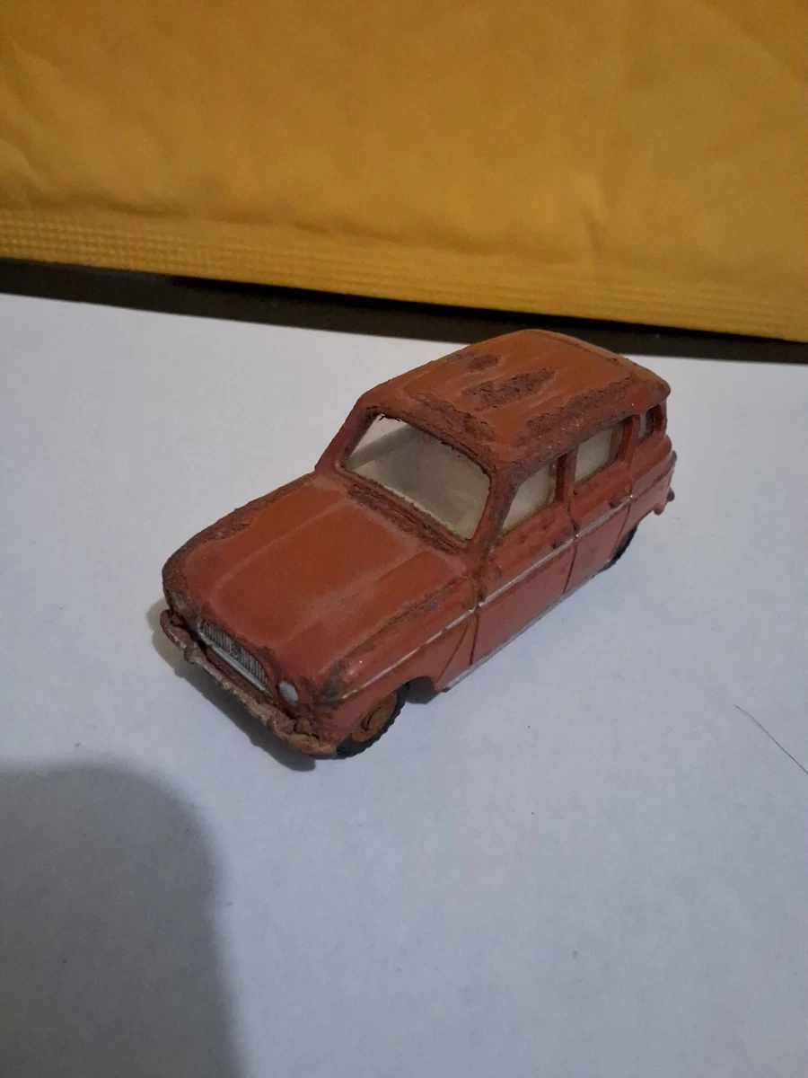 Dinky Toys Renault 4L 518 Miniature De Collection – Échelle 1:43, Couleur Marron