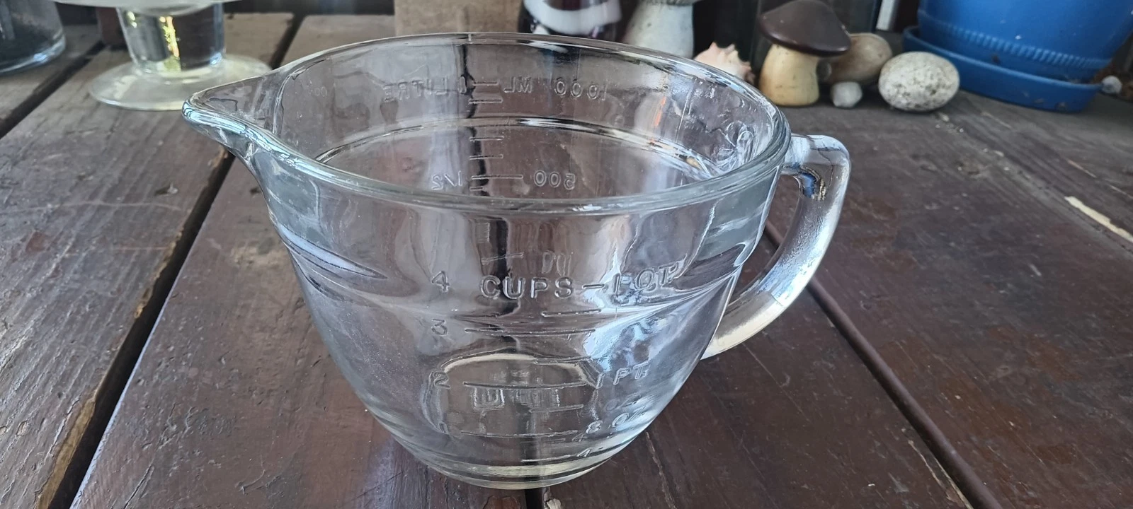 Vintage Anchor Hocking Measuring Cup Up To 1 Liter Or Quart - 4 Cups