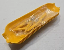  12 Piece Set Corn on the Cob Dishes Server Set 4 Trays With 8 Skewers Holder