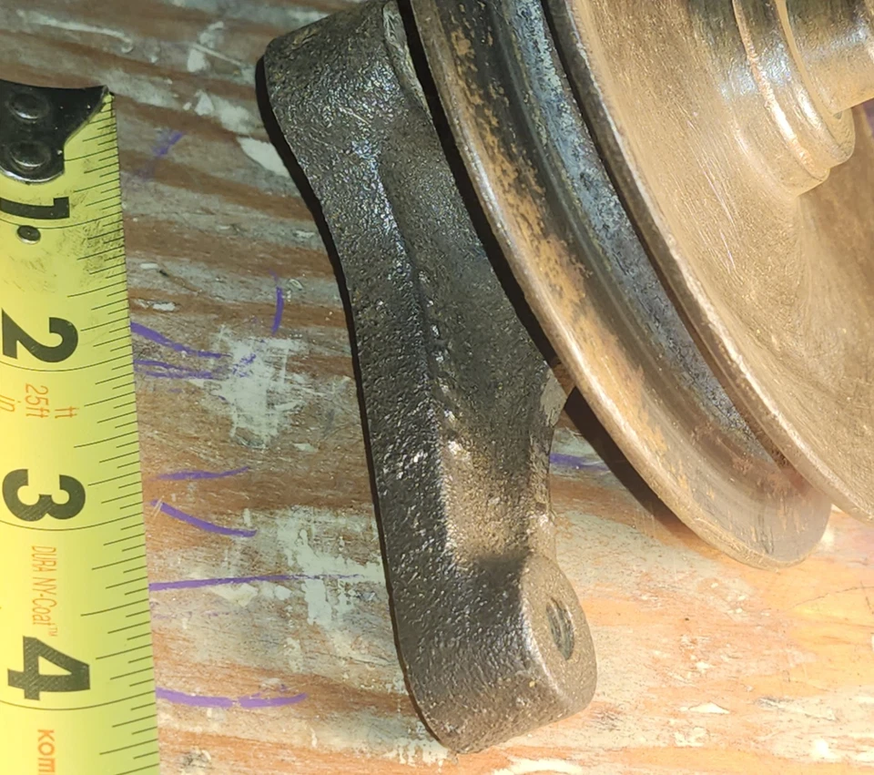 通用怠速轴承支撑臂 # 3765395 带轴承和滑轮仍连接 — 第 4/4 张图片