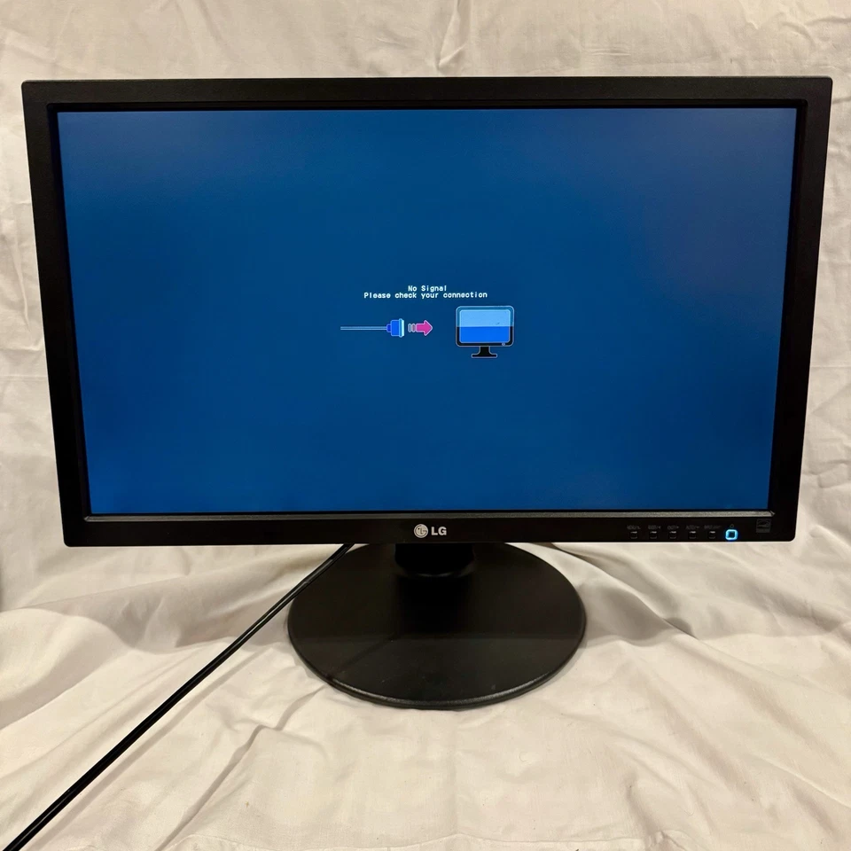 PC Desktop LG 24MB35PY B 24 inch Class IPS LED Monitor 24MB35PYI - Image 2 of 4