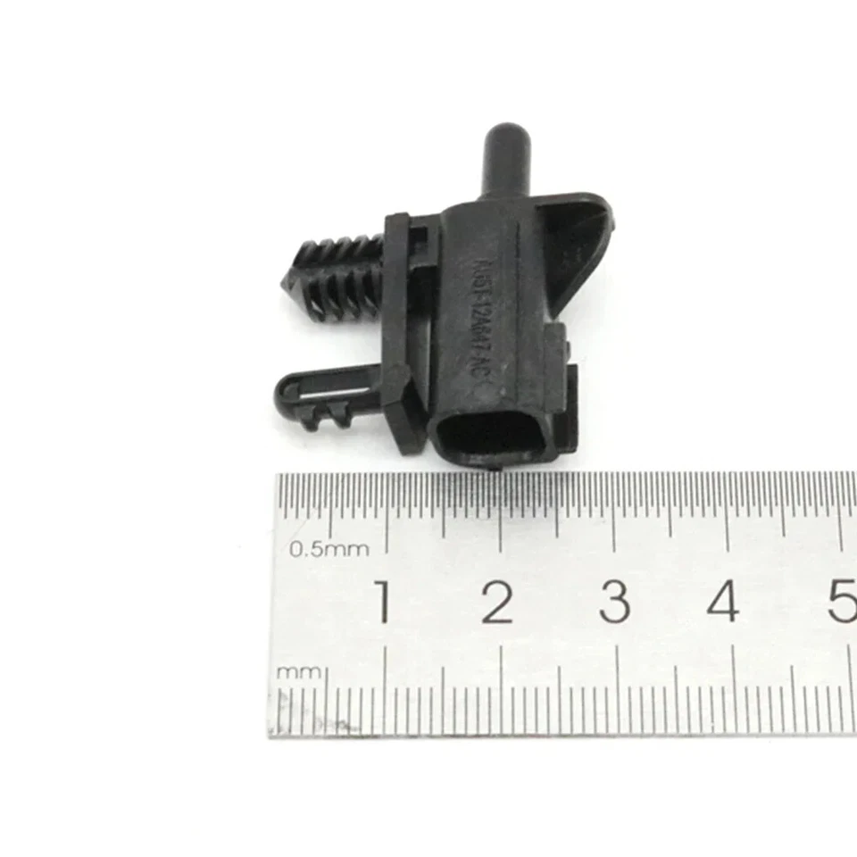 Ambient Air Temperature Sensor With Plug For Ford F-150 Kuga Ranger Edge Fusion  - Image 3 of 4