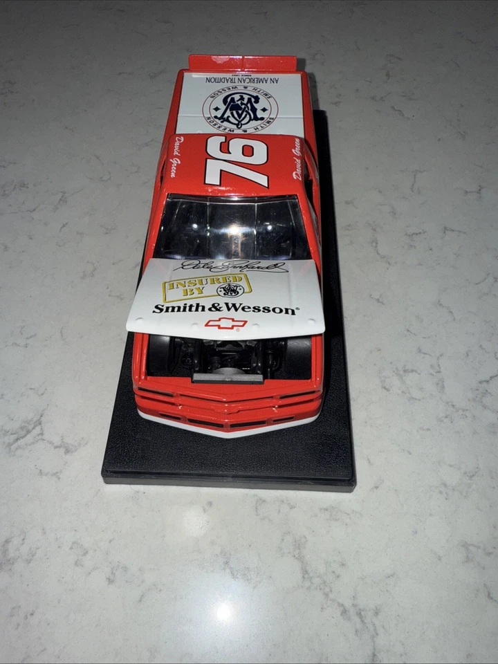 1/24 Revell 1996 nascar Race Truck #76 David Green No Box Display Case - Image 2 of 4