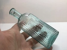 Small Antique Evans Poisonous Embossed Not To Be Taken Oval Poison Bottle.