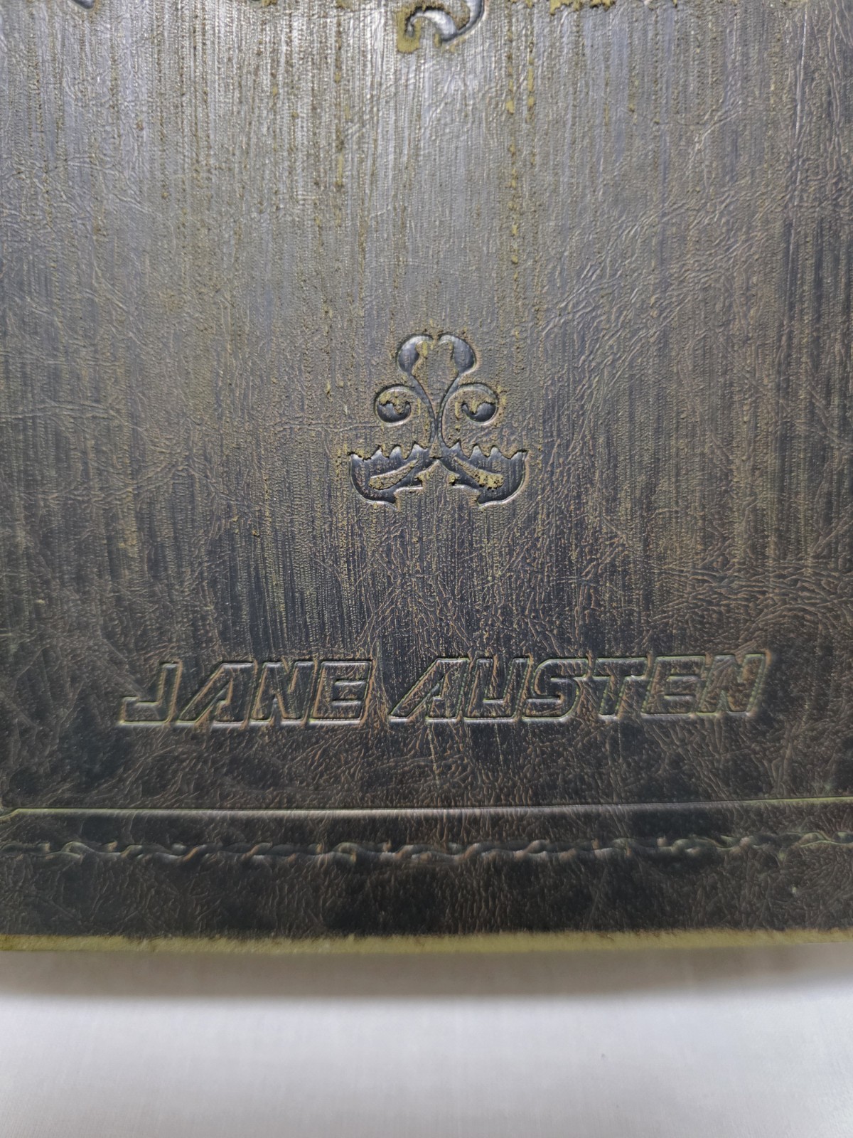 Vintage Faux Book Storage Box Hidden Compartment Home Decor