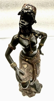 VINTAGE AFRICAN WOMAN RESIN  DANCING.