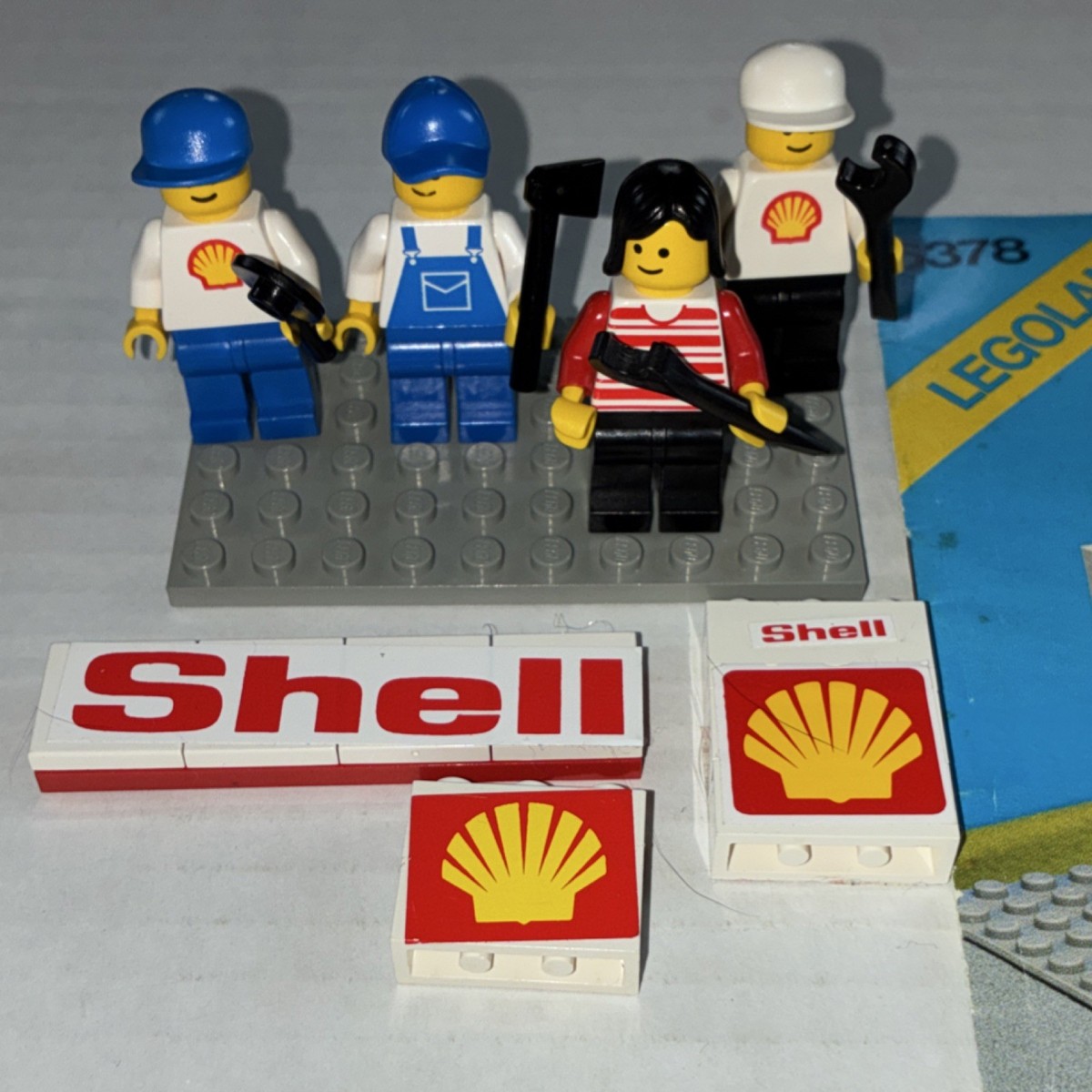 LEGO 6378 Shell Service Station Vintage manual + 4 Minifigures & 3