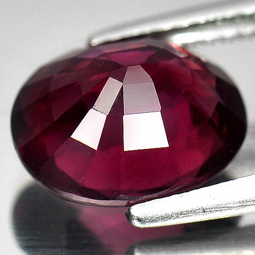 Purplish Pink Rhodolite Garnet 4.35 Ct. Oval 10.6 x 8.7 Mm. Natural Gemstone - Image 3 of 4