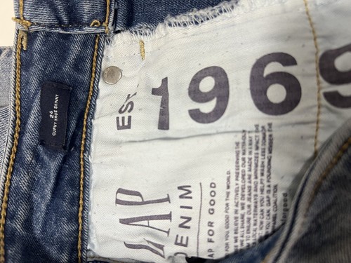 Gap youth jeans denim blue 24” waist 28” length pre owned distressed - Picture 3 of 4