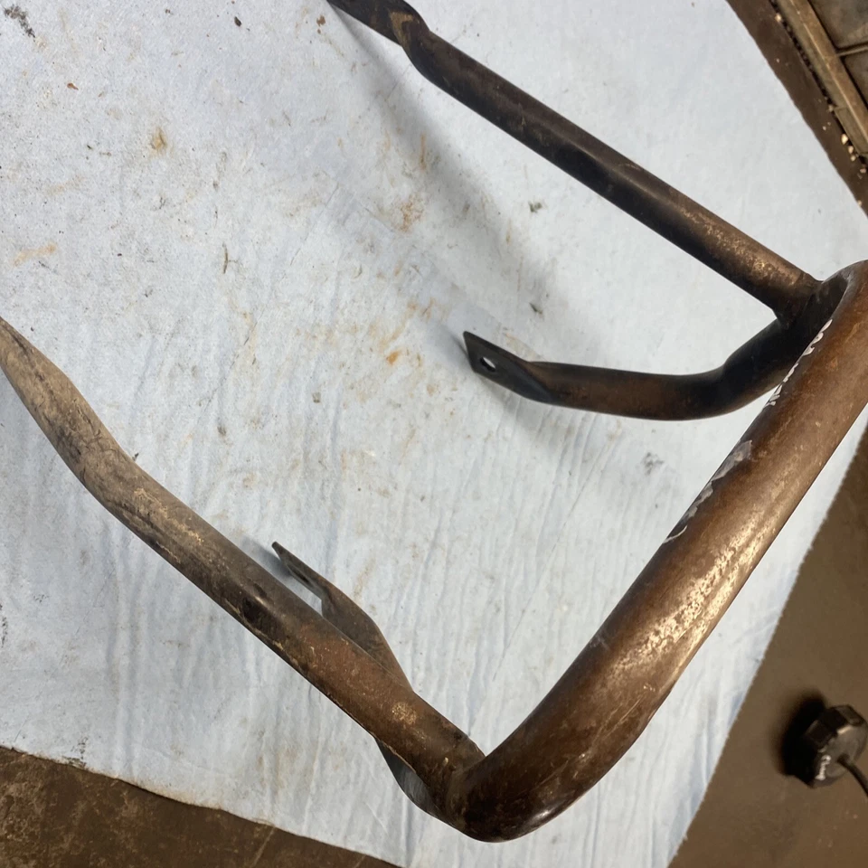 Parachoques delantero Yamaha Champ YFM100 1987-1991 bueno Foto 3 de 3