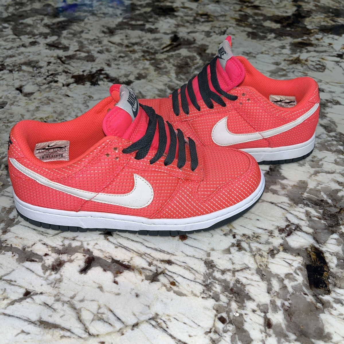 Nike Dunk Low CL Solar Red Seaweed Size 6.5 | eBay display picture 3