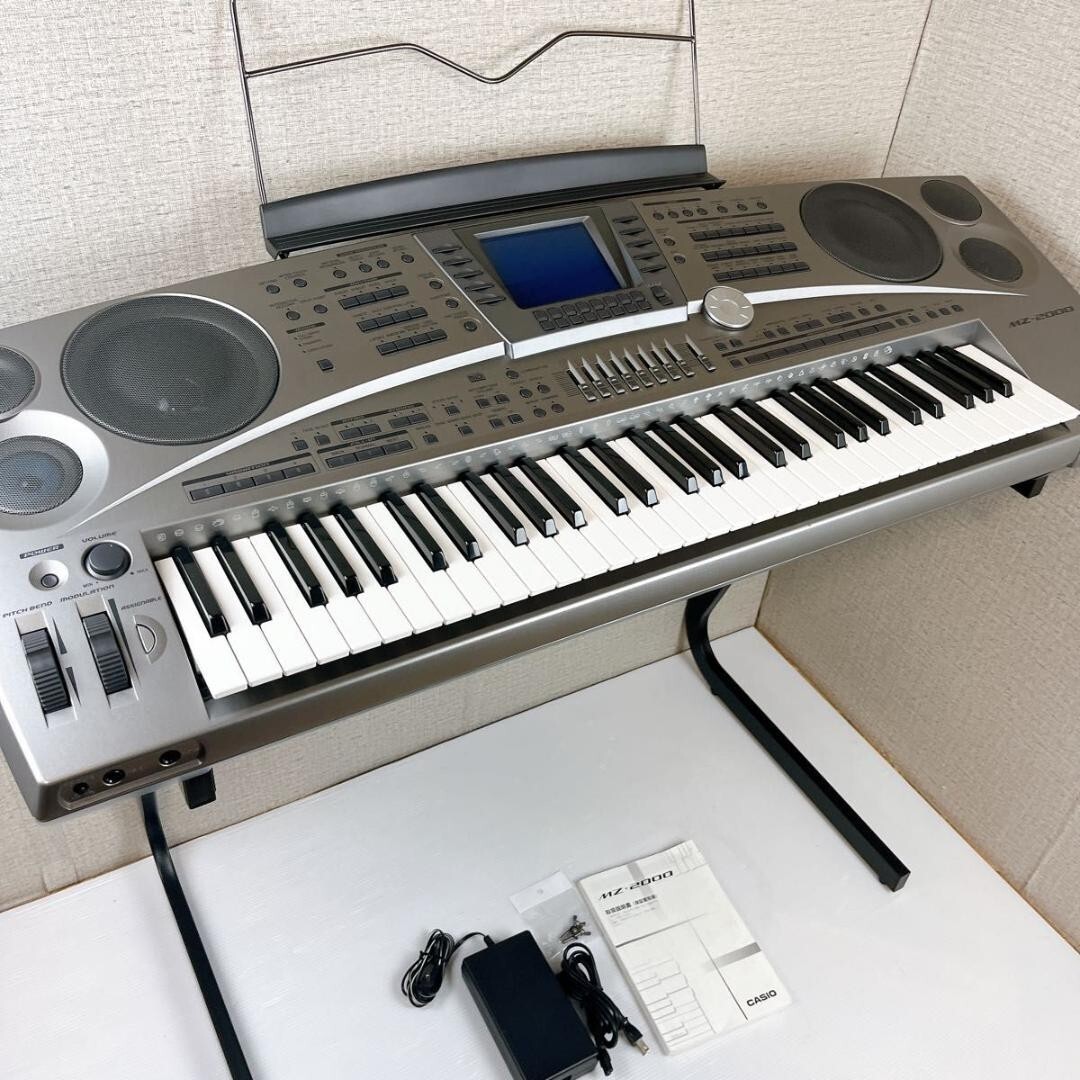 CASIO Synthesizer MZ-2000 with original stand, 2000 CASIO Synthesizer MZ-2000 with original stand, 2000