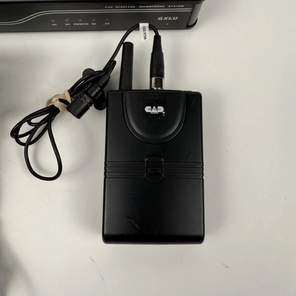 CAD Audio GXL-V VHF Wireless Microphone System Receiver Handheld Headset Combo - Image 4 of 4