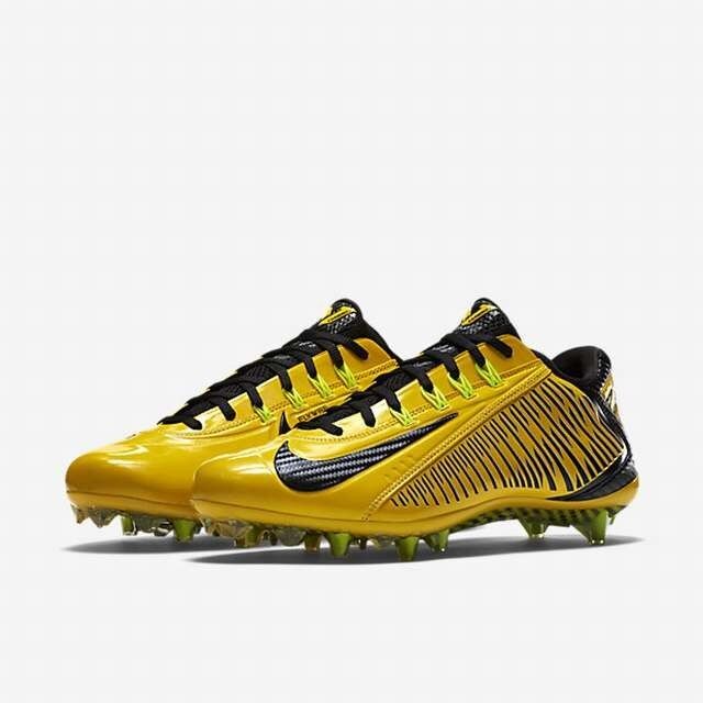 Nike Vapor Carbon Elite TD PF NFL Football Cleats 657441-725 Nike Vapor Carbon Elite TD PF NFL Football Cleats 657441-725