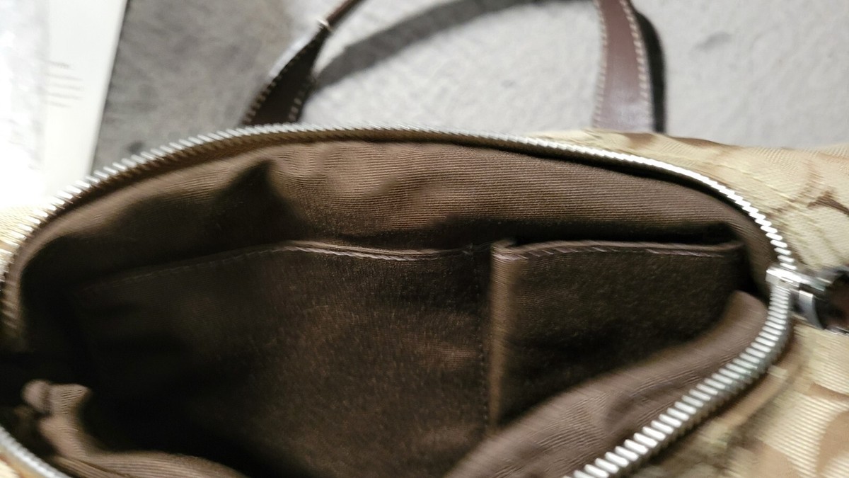 COACH SOHO SIGNATURE HOBO F17094 Khaki Mahogany Patent COACH SOHO SIGNATURE HOBO F17094 Khaki Mahogany Patent