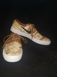 Nike Sb Zoom Stefan Janoski Canvas Beige Brown Camo Rare Euc Sz 9 5 Mens Shoes Ebay