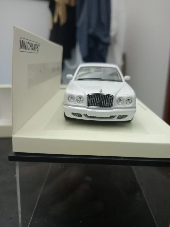 Bentley Arnage 1/43 Minichamps - Immagine 4 di 4