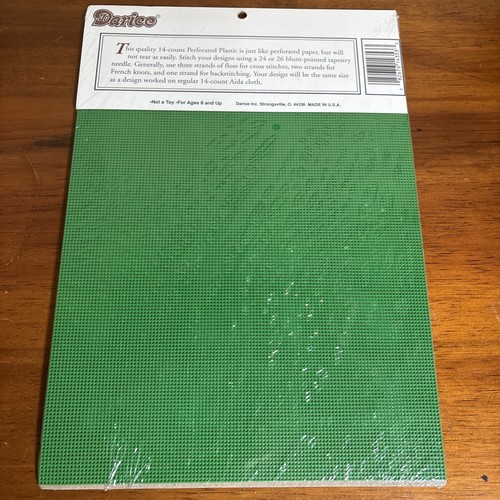 Darice perforierter Kunststoff 2 Blatt 14 Stück Weihnachten grün 8 1/4" x 11" Neu - Bild 3 von 4
