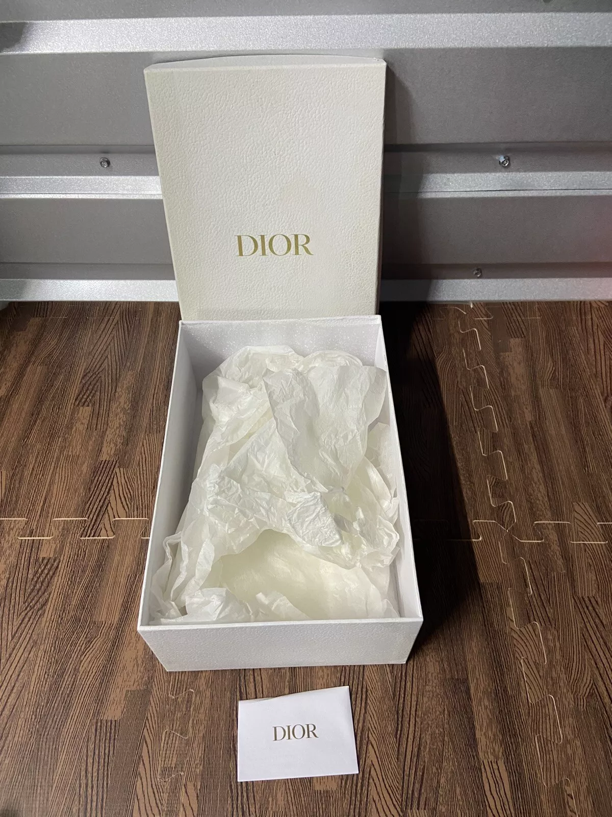 Authentique boîte à chaussures Christian Dior VIDE pour Walk n Dior 12 x 8,5 x 4,75