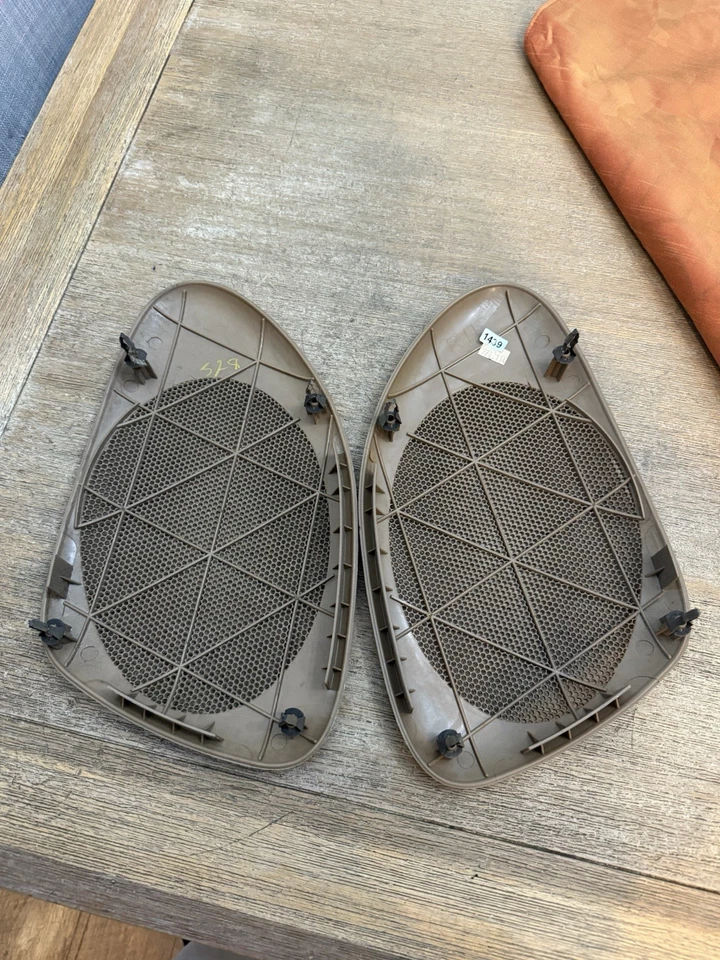 Pair Rear Speaker Covers TAN  Fits 1996-2000 CHRYSLER SEBRING CONVERTIBLE - Image 4 of 4