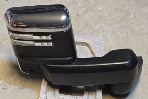 2020-2023 SIERRA/SILVERADO 2500HD/3500HD PASSENGER DOOR MIRROR CHROME 84944520