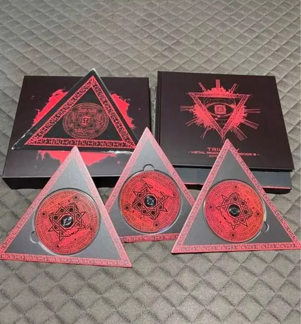 BABYMETAL TRILOGY Metal Resistance Episode III APOCALYPSE Blu-ray One  Limited