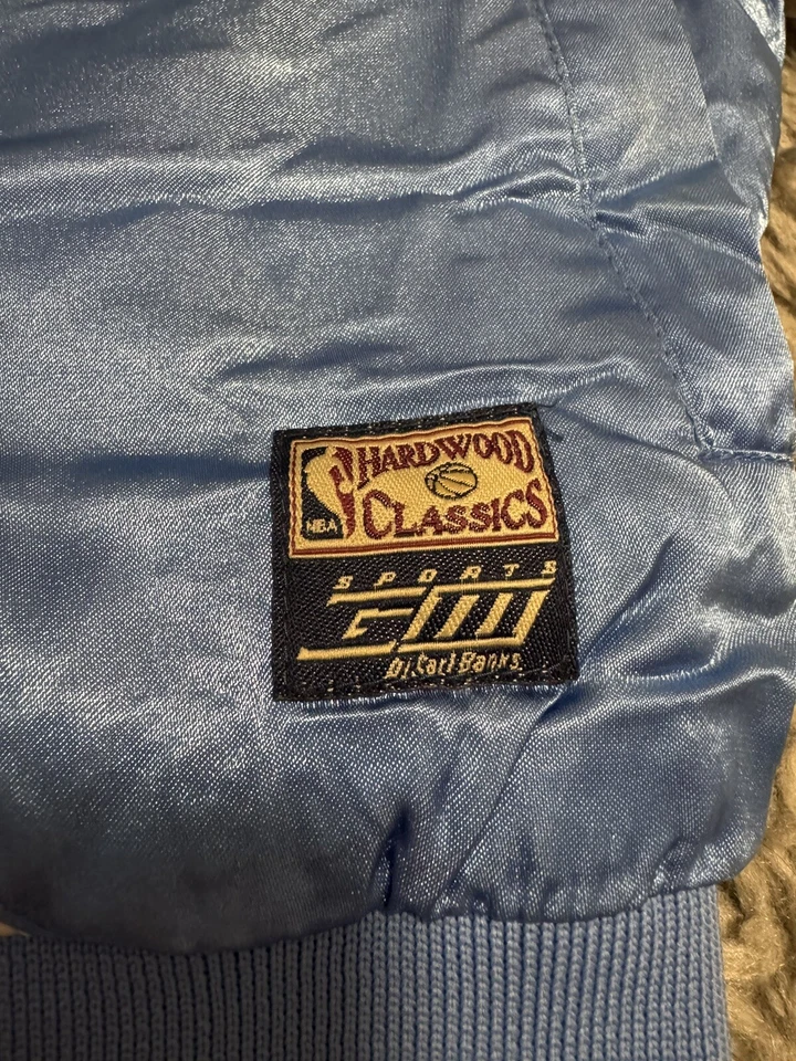 NEW Vintage Hardwood Classic NBA LA Lakers Reversible Jacket for Women Small S - Image 3 of 4