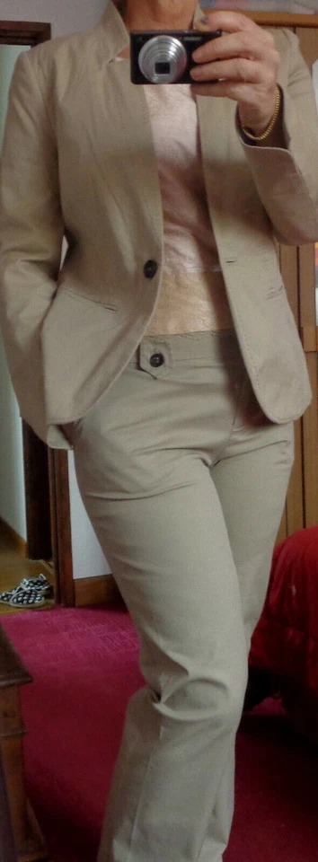 Tailleur Veste et pantalon 123 1.2.3 beige avec surpiqûres t38 - Photo 1/4
