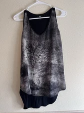 Mossimo Women’s Graphic Design Black Lightweight Tank Top Size Medium Flowing