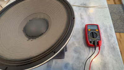 JBL 2226H 15
