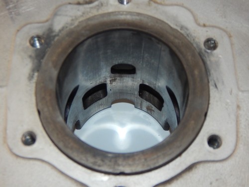 1971-1973 CZ 250 ENGINE MOTOR TOP END CYLINDER 980-13-122 BORE 70mm VINTAGE - Picture 14 of 17